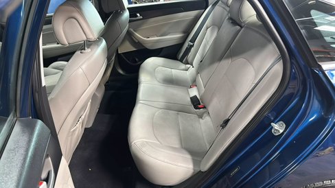 Used 2017 Hyundai Sonata Sport w/ Value Edition Package 02 image 33