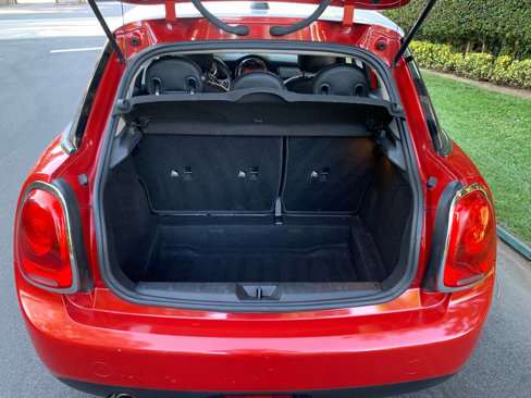 Used 2015 MINI Cooper 4-Door Hardtop image 19
