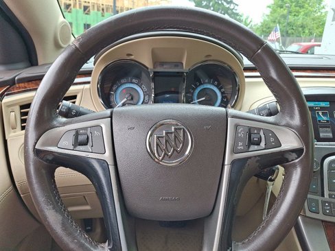 Used 2013 Buick LaCrosse Leather image 18