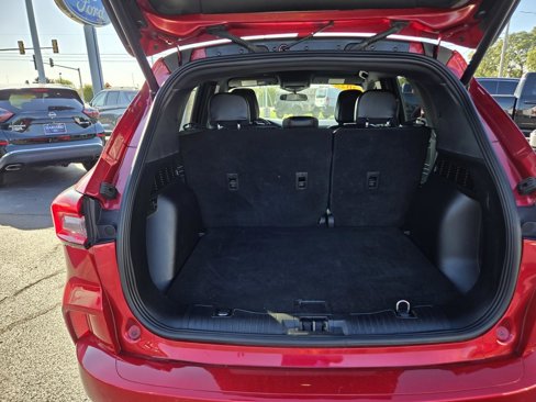 Used 2023 Ford Escape ST-Line image 31