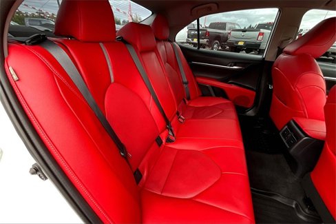 Used 2019 Toyota Camry XSE image 27