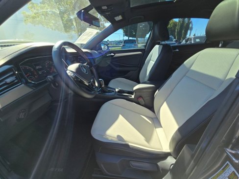 Used 2019 Volkswagen Jetta R-Line image 22
