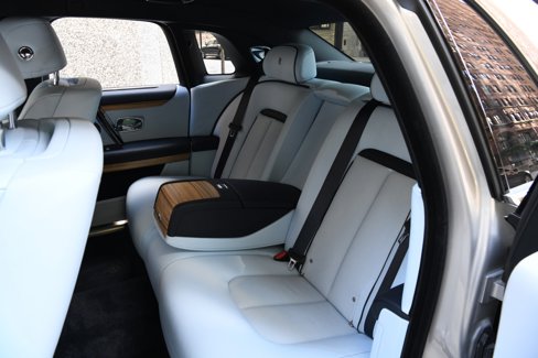 Certified 2022 Rolls-Royce Ghost w/ Ghost Package image 13