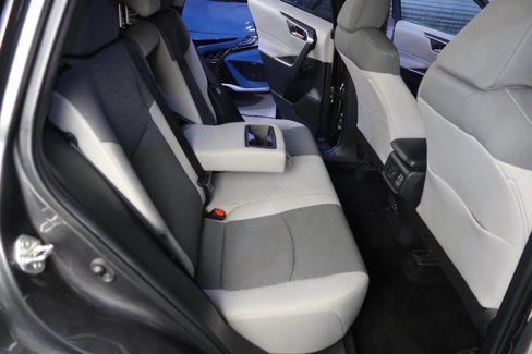 Used 2021 Toyota RAV4 XLE image 15