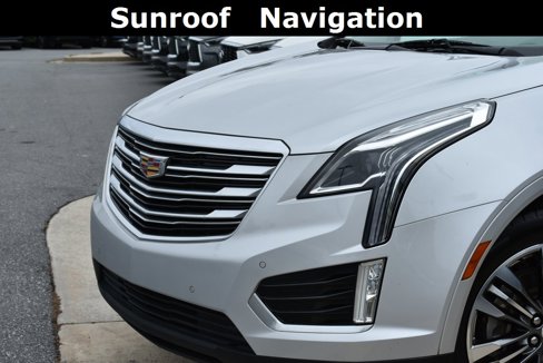 Used 2018 Cadillac XT5 Premium Luxury image 2