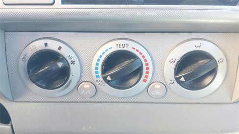 Used 2011 Toyota Tacoma PreRunner image 25