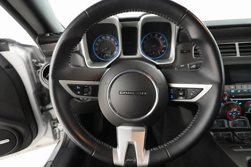 Used 2010 Chevrolet Camaro SS w/ RS Package image 12
