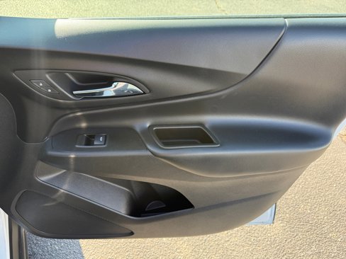 Used 2023 Chevrolet Equinox LT w/ LPO, Floor Liner Package image 27