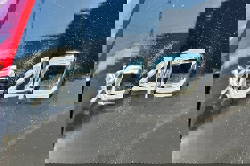Certified 2023 Volvo XC40 Recharge Plus image 13