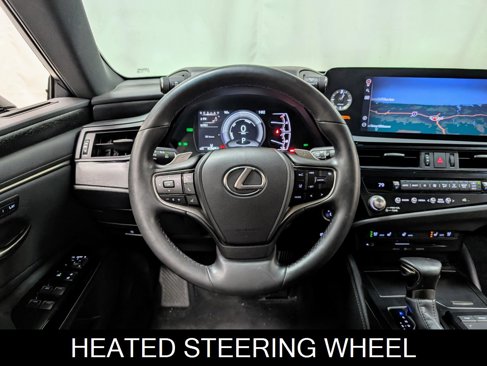 Used 2022 Lexus ES 300h w/ Premium Package image 2