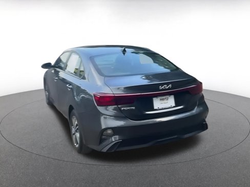 Used 2024 Kia Forte LXS image 11