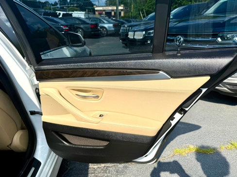 Used 2016 BMW 528i Sedan image 26