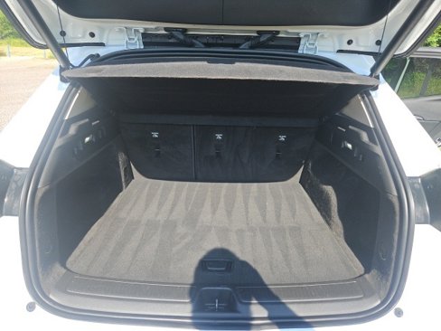 Certified 2023 Buick Envision Essence w/ Sport Touring Package image 12
