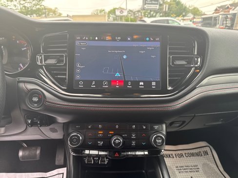 Used 2023 Dodge Durango GT image 34