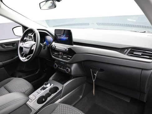 New 2025 Ford Escape Active w/ Cold Weather Package image 31