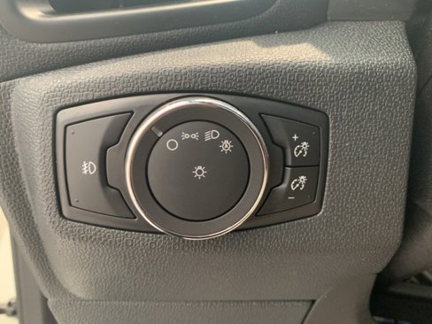 Used 2022 Ford EcoSport SE w/ SE Convenience Package image 12