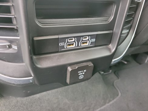 Used 2021 RAM 1500 Big Horn image 18