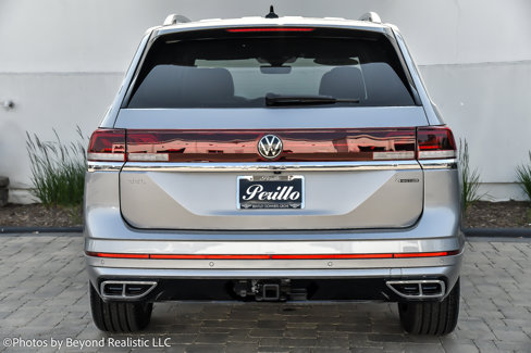 Used 2024 Volkswagen Atlas SEL Premium R-Line image 7