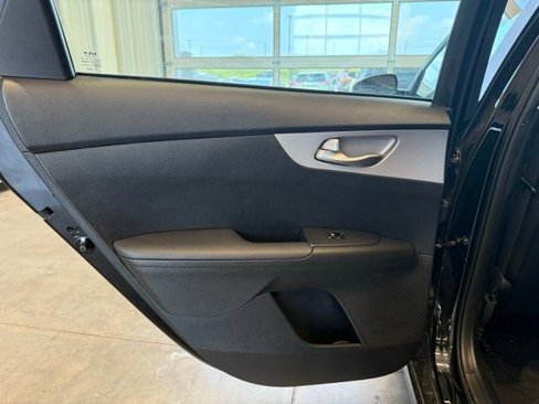 Used 2024 Kia Forte LXS image 15