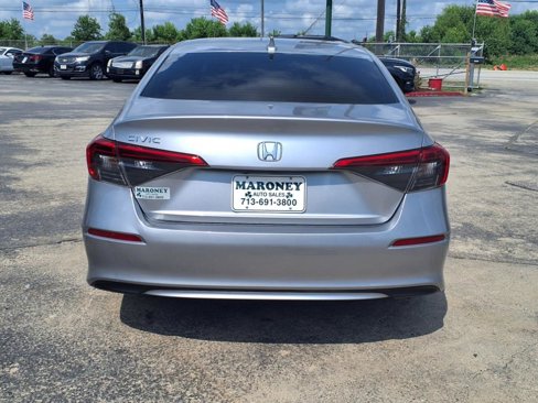 Used 2022 Honda Civic LX image 6