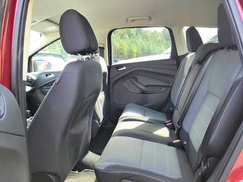 Used 2016 Ford Escape SE image 14