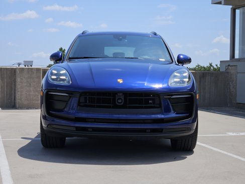 Certified 2024 Porsche Macan image 11