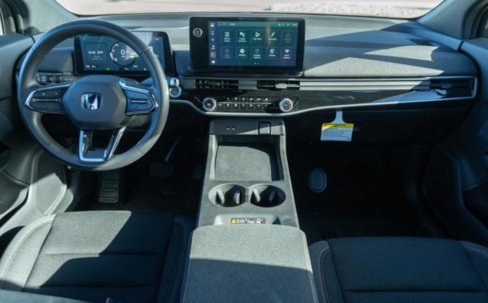 Used 2024 Honda Prologue EX image 4