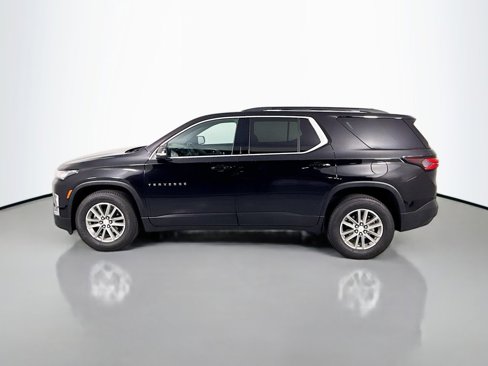 Used 2023 Chevrolet Traverse LT image 4