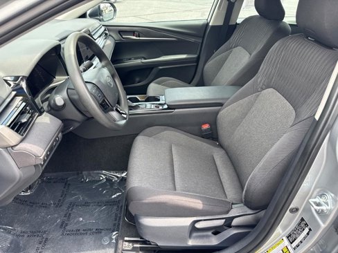 Certified 2025 Toyota Camry LE image 5