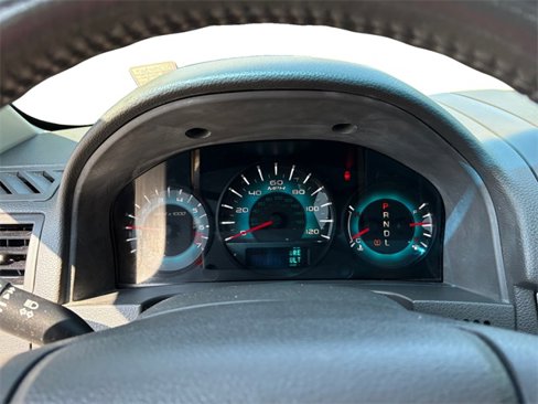 Used 2010 Ford Fusion SEL image 13