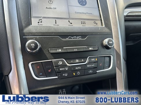 Used 2019 Ford Fusion SEL image 17