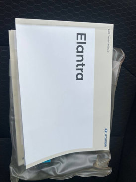 Used 2019 Hyundai Elantra SE image 19