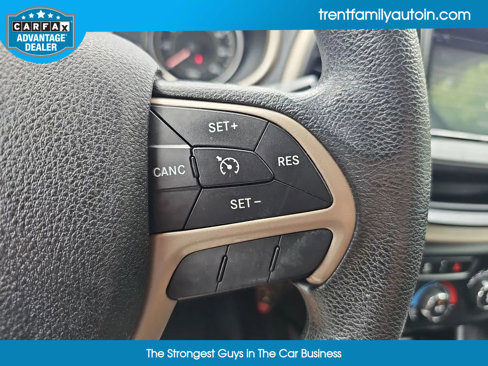 Used 2014 Jeep Cherokee Sport image 20