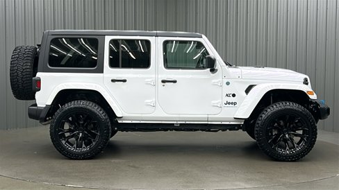 Used 2024 Jeep Wrangler Unlimited w/ Convenience Group image 6