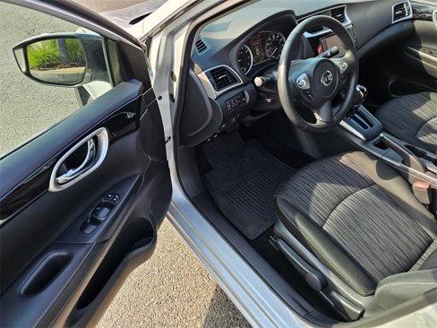 Used 2019 Nissan Sentra SV image 15
