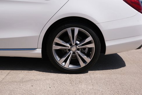 Used 2015 Mercedes-Benz C 300 Sedan image 14