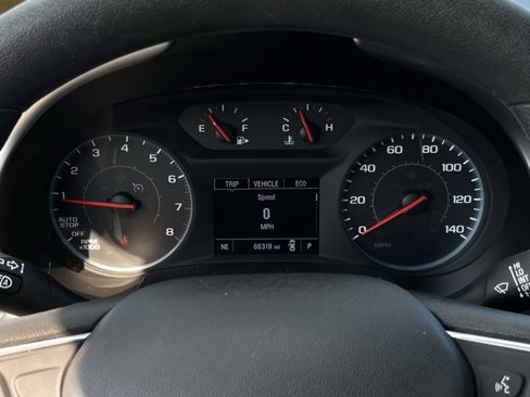 Used 2023 Chevrolet Malibu LT image 17