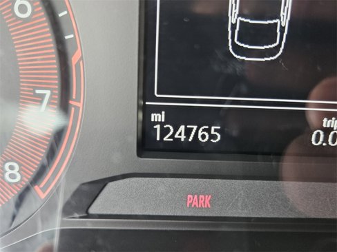 Used 2019 Volkswagen Jetta R-Line w/ R-Line Cold Weather Package image 39