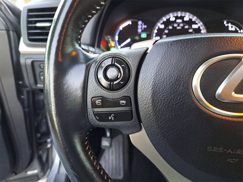 Used 2014 Lexus CT 200h image 19