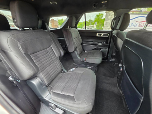 Used 2020 Ford Explorer XLT image 20