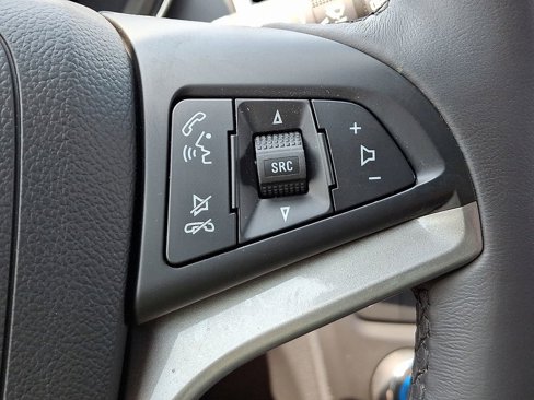 Certified 2022 Chevrolet Trax LT w/ LT Convenience Package image 22