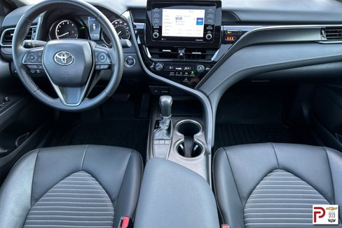 Used 2024 Toyota Camry SE image 14