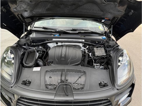 Used 2019 Porsche Macan image 42
