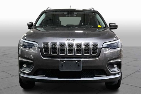 Used 2019 Jeep Cherokee Latitude Plus w/ Cold Weather Group image 3
