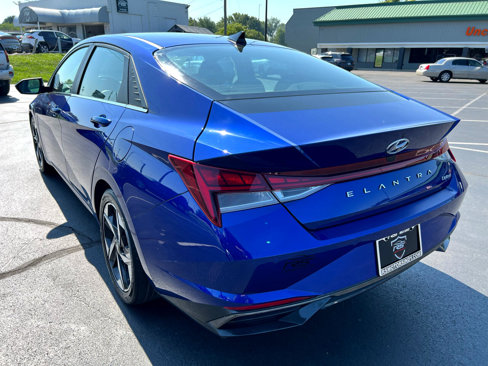 Used 2021 Hyundai Elantra Limited image 5