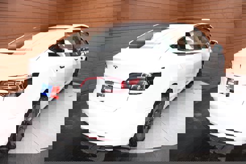 Used 2023 Tesla Model 3 Standard Range image 17