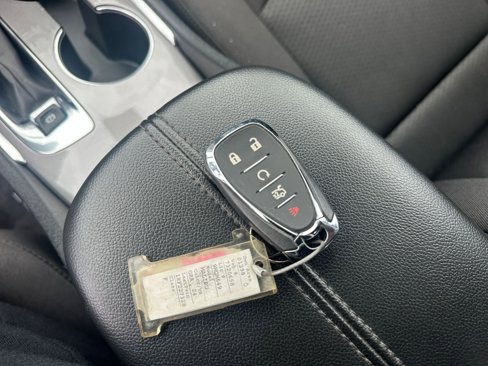 Used 2024 Chevrolet Malibu LT image 22