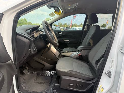 Used 2016 Ford Escape SE image 14