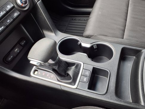 Used 2022 Kia Sportage LX image 12
