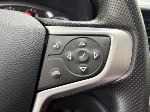 Used 2023 GMC Acadia SLE image 20
